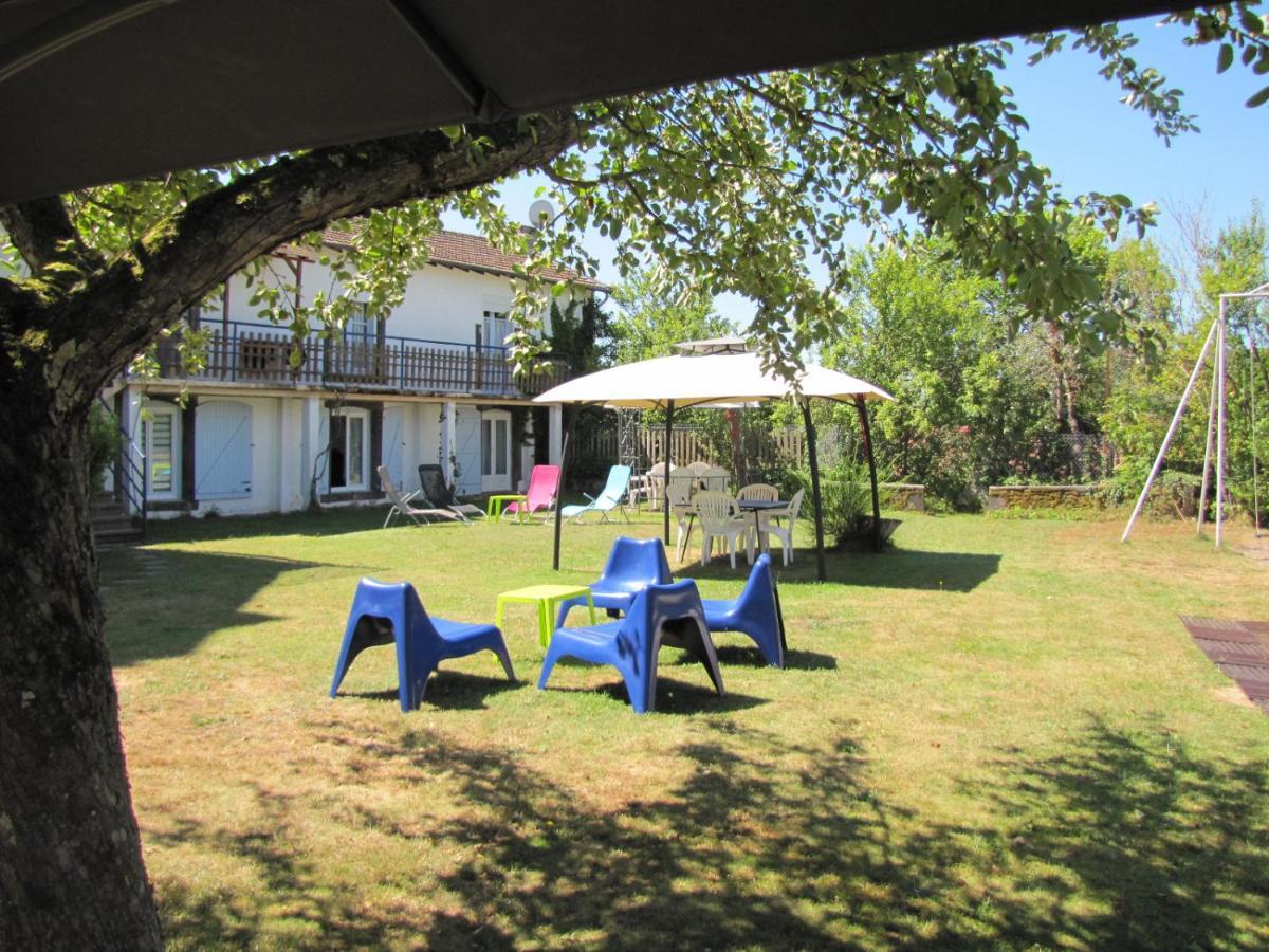 Leclosdipontine L'Ecole Des Demoiselles Pontgibaud Exterior photo